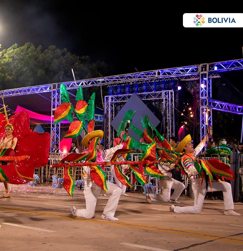 Cuatro Carnavales en Bolivia reúnen más de 400,000 Espectadores FIPETUR